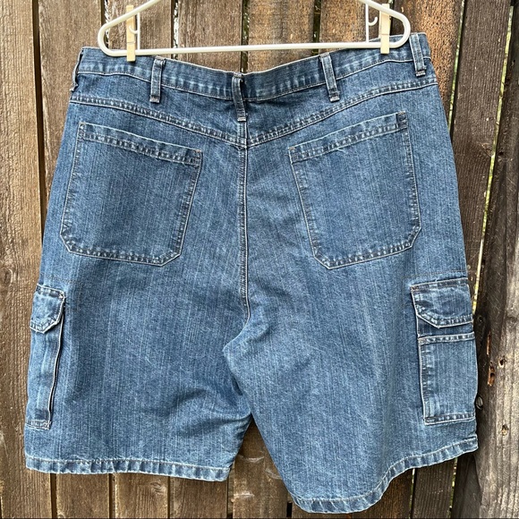Wrangler Men’s Cargo Denim Jeans Shorts Sz 40 - Picture 3 of 13